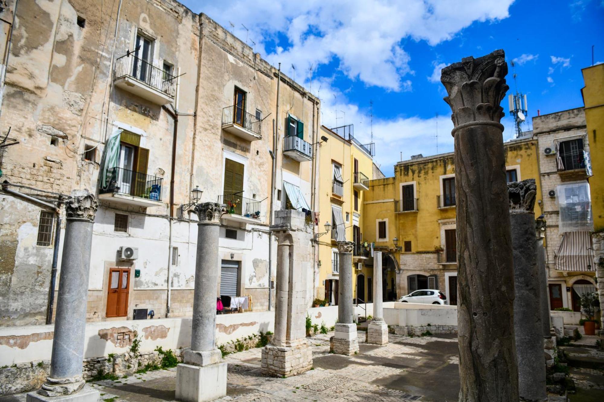 Le Tre Meraviglie Бари Экстерьер фото